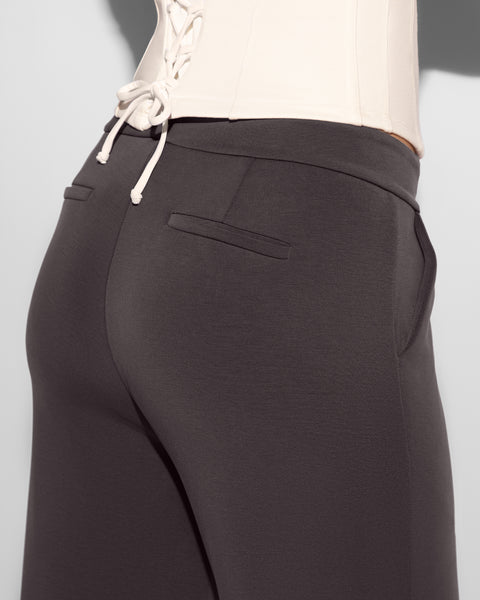 Swuity Medium Rise Relaxed Wide Leg Pant - Graphite | TA3