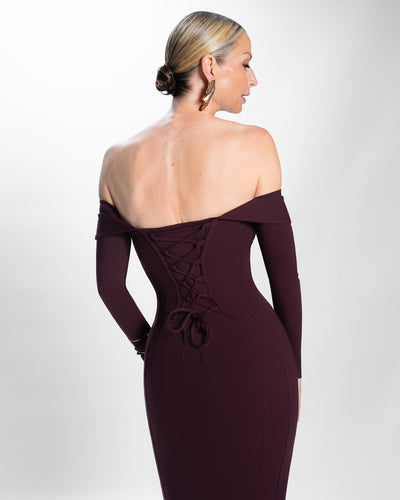 Zoomed in back view of Corsety Off Shoulder Long Sleeve Pencil Dress - Garnet