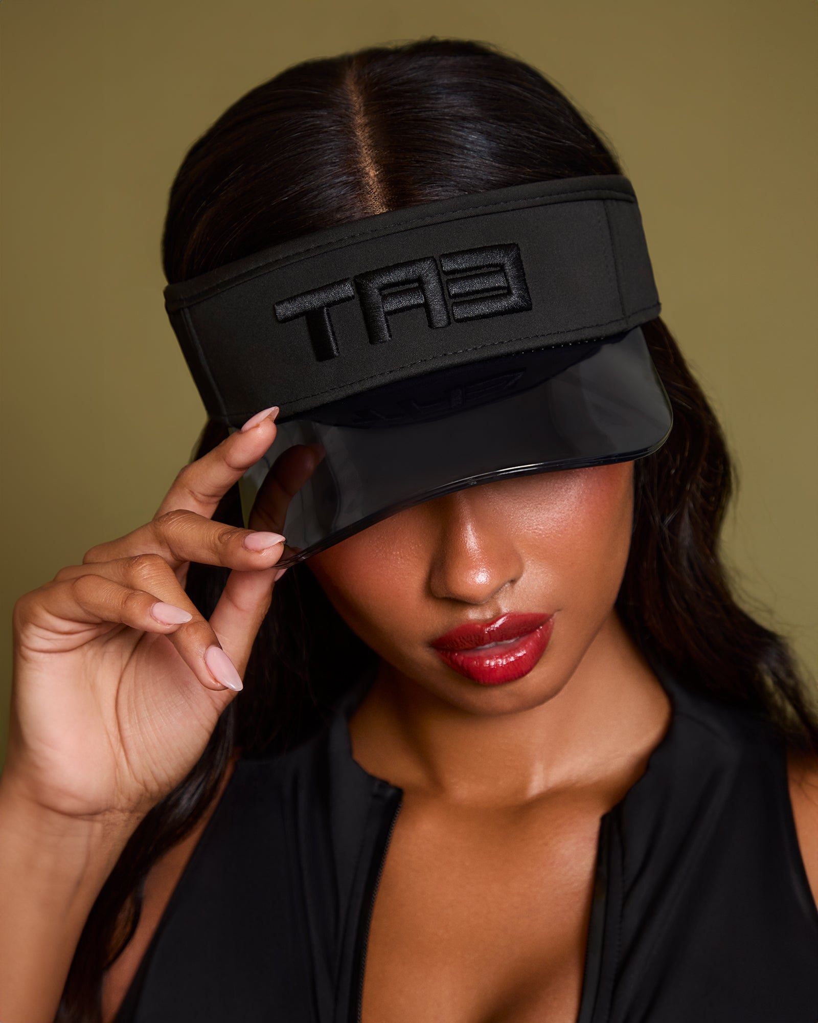 Model wears TA3 Adjustable Visor UPF 35+ Protection - Black