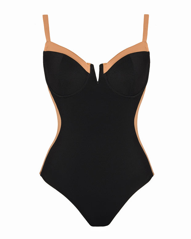 Outline image of Brazilian Vixen - Frame Black/Tawny