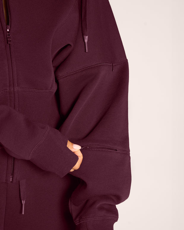 Close up of hidden pockets on Croissant Fleecey - Garnet